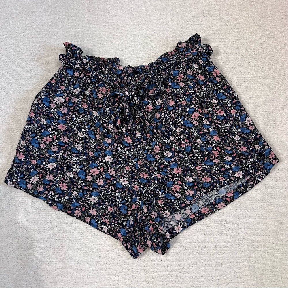 Hollister High Waist Black and Blue Shorts